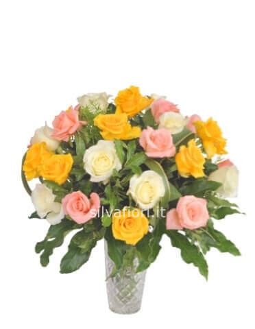 Bouquet di rose colori assortiti.